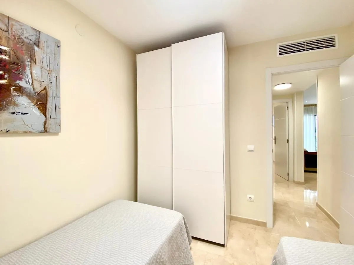 Apartamento Bonito Cerca De La Playa كامبريلس